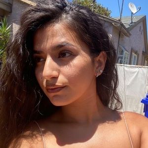 Meet your Posher, Dulce